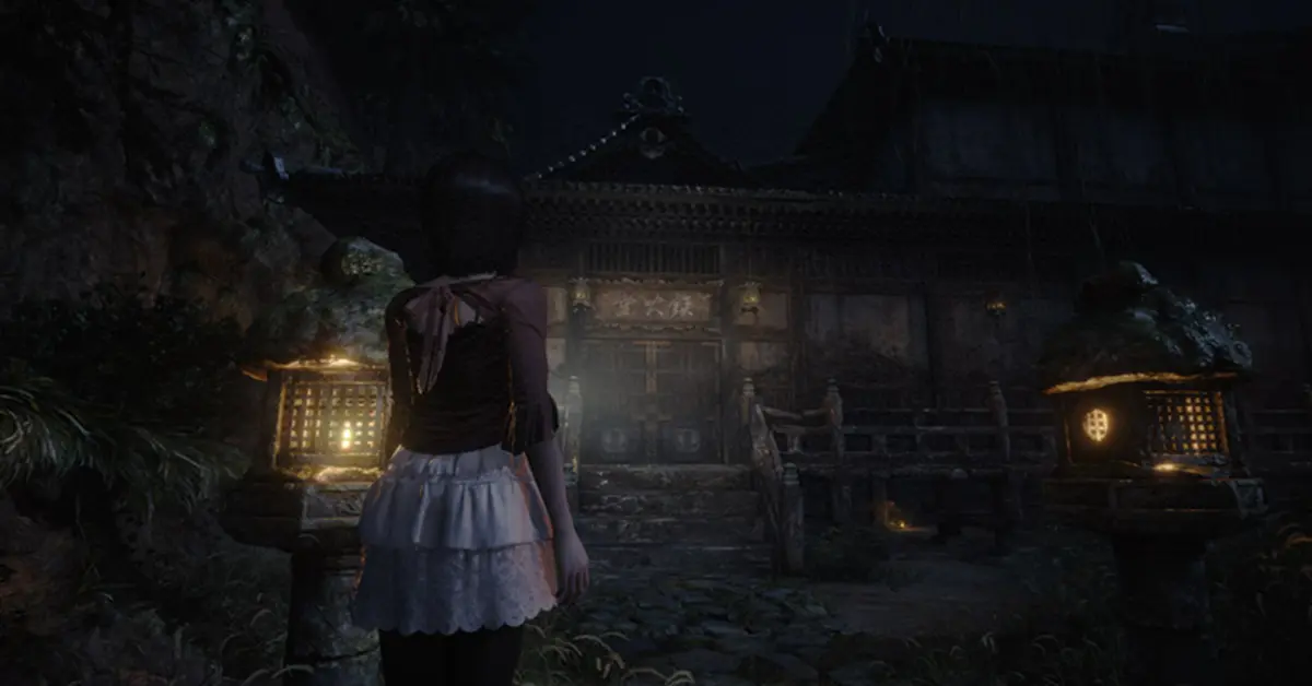 Eerie view of the haunted Minakami Village in Fatal Frame II Remake