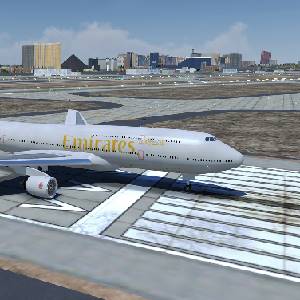 FlyWings 2018 Flight Simulator - SSG 747-8i Emirates