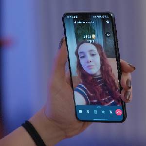 Hacked: The Streamer - Cellphone