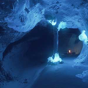 Kona Snowy Cave