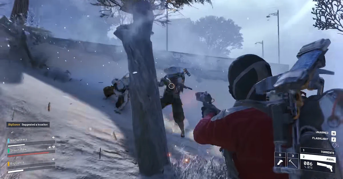 ARC Raiders gameplay showing a squad facing another squad