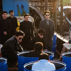 Vanity Fair: The Pursuit – Hostages